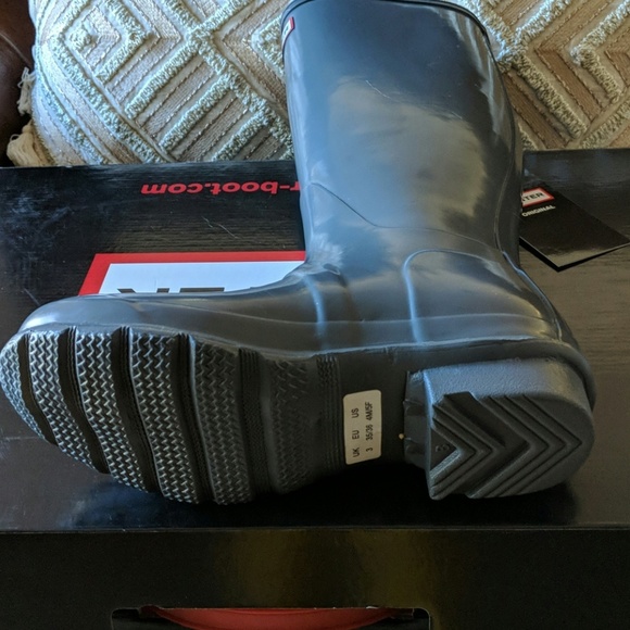 COPY - New Hunter Original Gloss Graphite Gray Boots Sz 4 - Picture 2 of 3